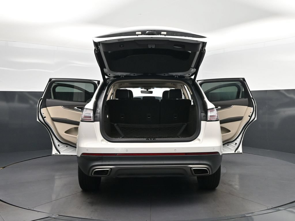 Used 2020 Lincoln Nautilus Reserve w/ Equipment Group 201A FWD image 51