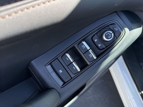 New 2026 Subaru Ascent Limited Bronze image 15