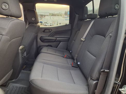 Certified 2024 Chevrolet Colorado Trail Boss w/ Advanced Trailering Package image 12