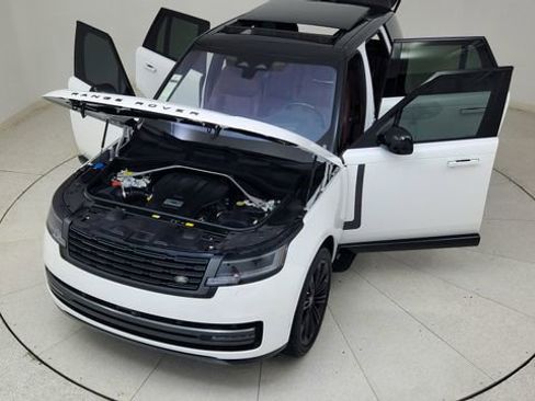 Used 2023 Land Rover Range Rover SE image 86