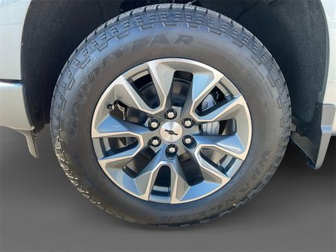 New 2026 Chevrolet Silverado 1500 RST w/ Convenience Package II image 13