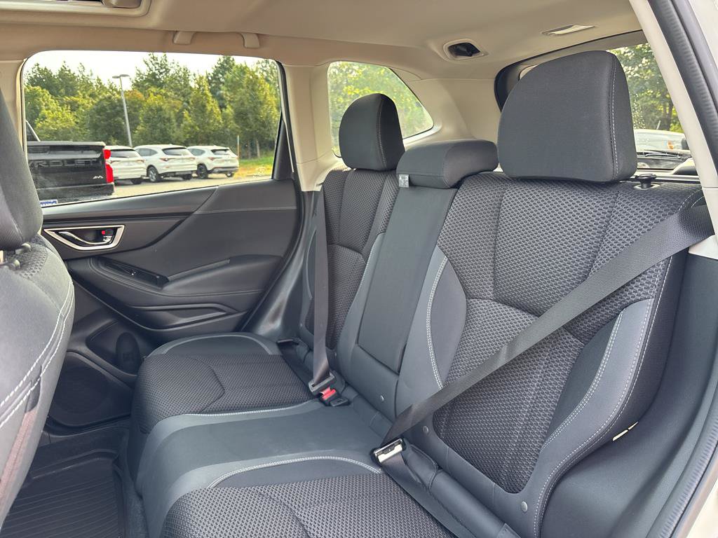 Used 2019 Subaru Forester Premium w/ All-Weather Package AWD/4WD image 26