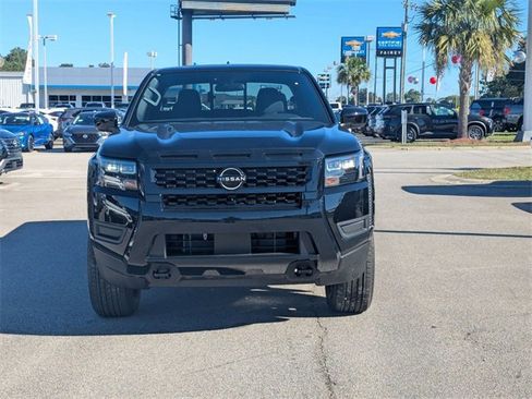 New 2026 Nissan Frontier SV w/ Tow Package image 8