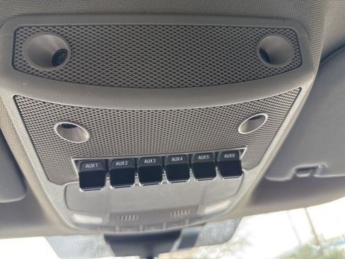 Used 2022 Ford F250 XLT w/ XLT Value Package image 17