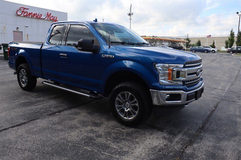 Used 2018 Ford F150 XLT w/ Equipment Group 302A Luxury AWD/4WD image 9