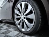 Used 2016 Chevrolet Malibu Premier w/ Driver Confidence Package II image 2