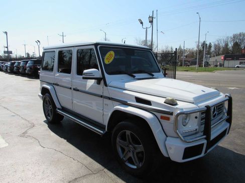 Used 2016 Mercedes-Benz G 550 image 3