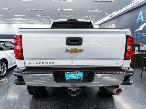 Used 2019 Chevrolet Silverado 2500 LT AWD/4WD image 7