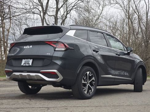 Used 2023 Kia Sportage EX w/ EX Premium Package image 17