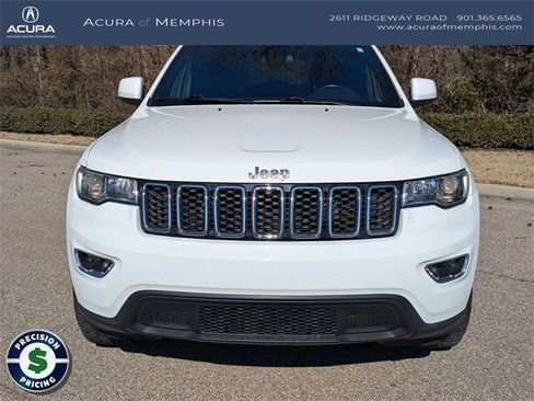 Used 2021 Jeep Grand Cherokee Laredo image 9