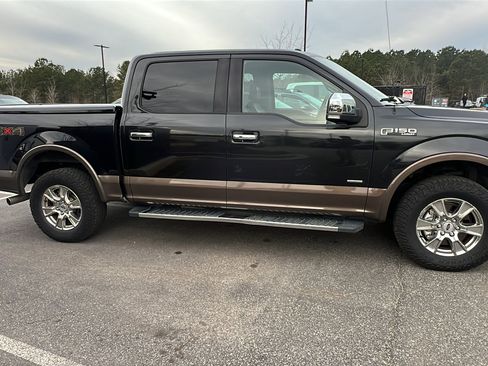 Used 2015 Ford F150 Lariat w/ Equipment Group 502A Luxury image 7