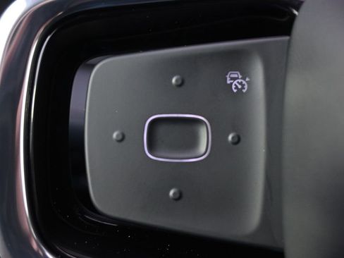 New 2026 Lincoln Nautilus Reserve AWD/4WD image 33