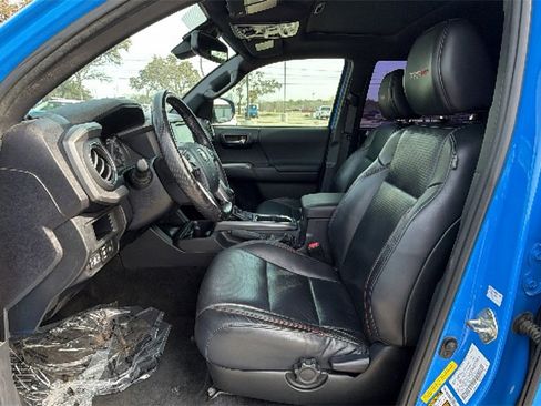 Used 2019 Toyota Tacoma TRD Pro image 16
