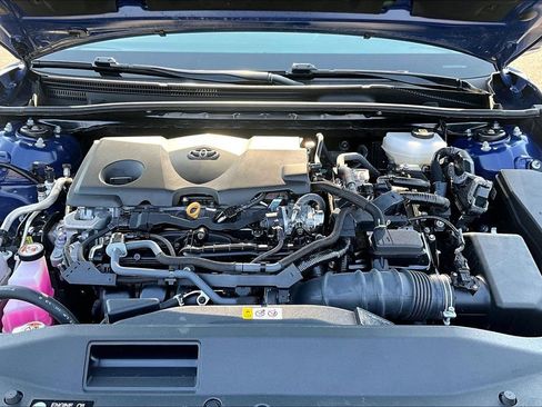Used 2025 Toyota Camry LE FWD image 10