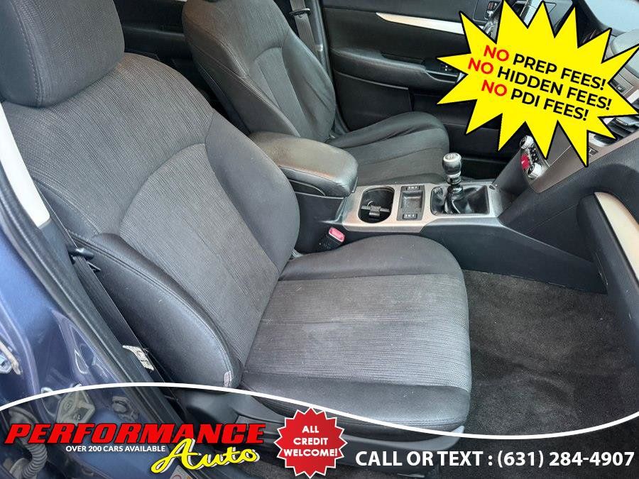 Used 2013 Subaru Outback 2.5i Premium w/ All-Weather Pkg AWD/4WD image 22