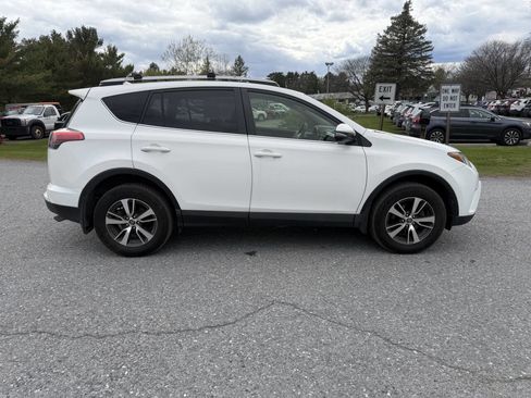 Used 2017 Toyota RAV4 XLE w/ All Weather Liner Package AWD/4WD image 6