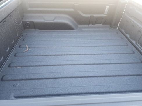 New 2025 Jeep Gladiator Sport image 22