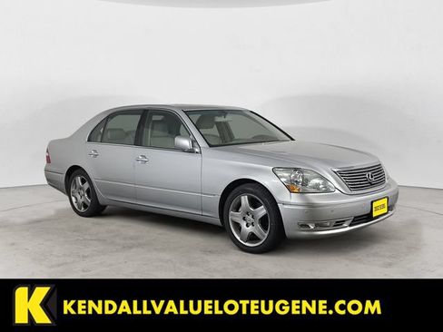Used 2005 Lexus LS 430 RWD image 3