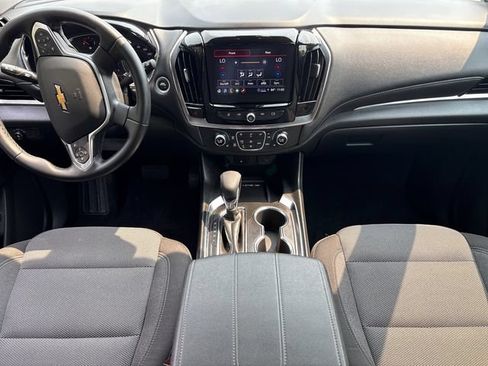 Certified 2023 Chevrolet Traverse LT w/ Rear Camera Mirror Package AWD/4WD image 23