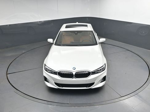 Used 2025 BMW 330i xDrive Sedan w/ Convenience Package AWD/4WD image 40
