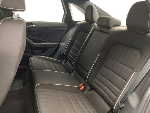 Used 2024 Volkswagen Jetta Sport image 18