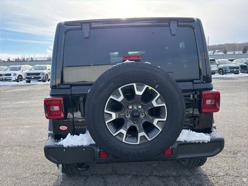 New 2026 Jeep Wrangler Sahara image 4