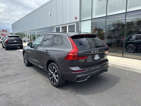 Certified 2025 Volvo XC60 B5 Plus AWD/4WD image 3