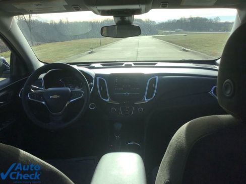 Used 2023 Chevrolet Equinox LT image 18