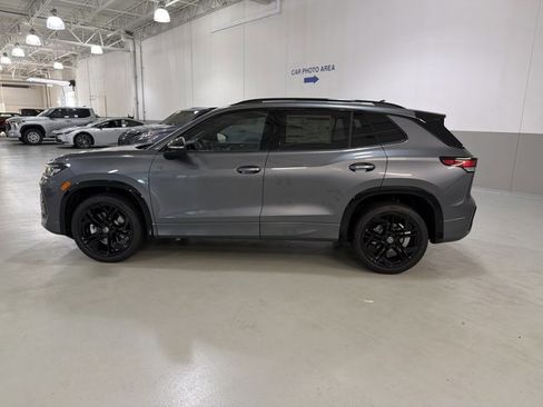 New 2026 Volkswagen Tiguan SE R-Line AWD/4WD image 5