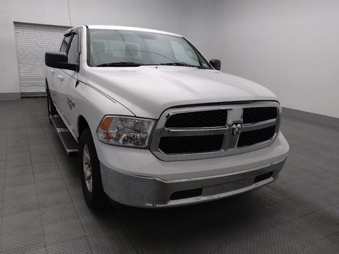 Used 2021 RAM 1500 Classic SLT image 14