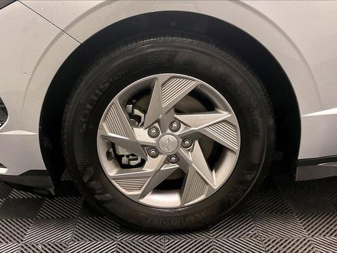 Certified 2025 Hyundai Sonata SE image 7