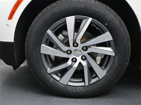 Used 2022 Chevrolet Equinox Premier image 25