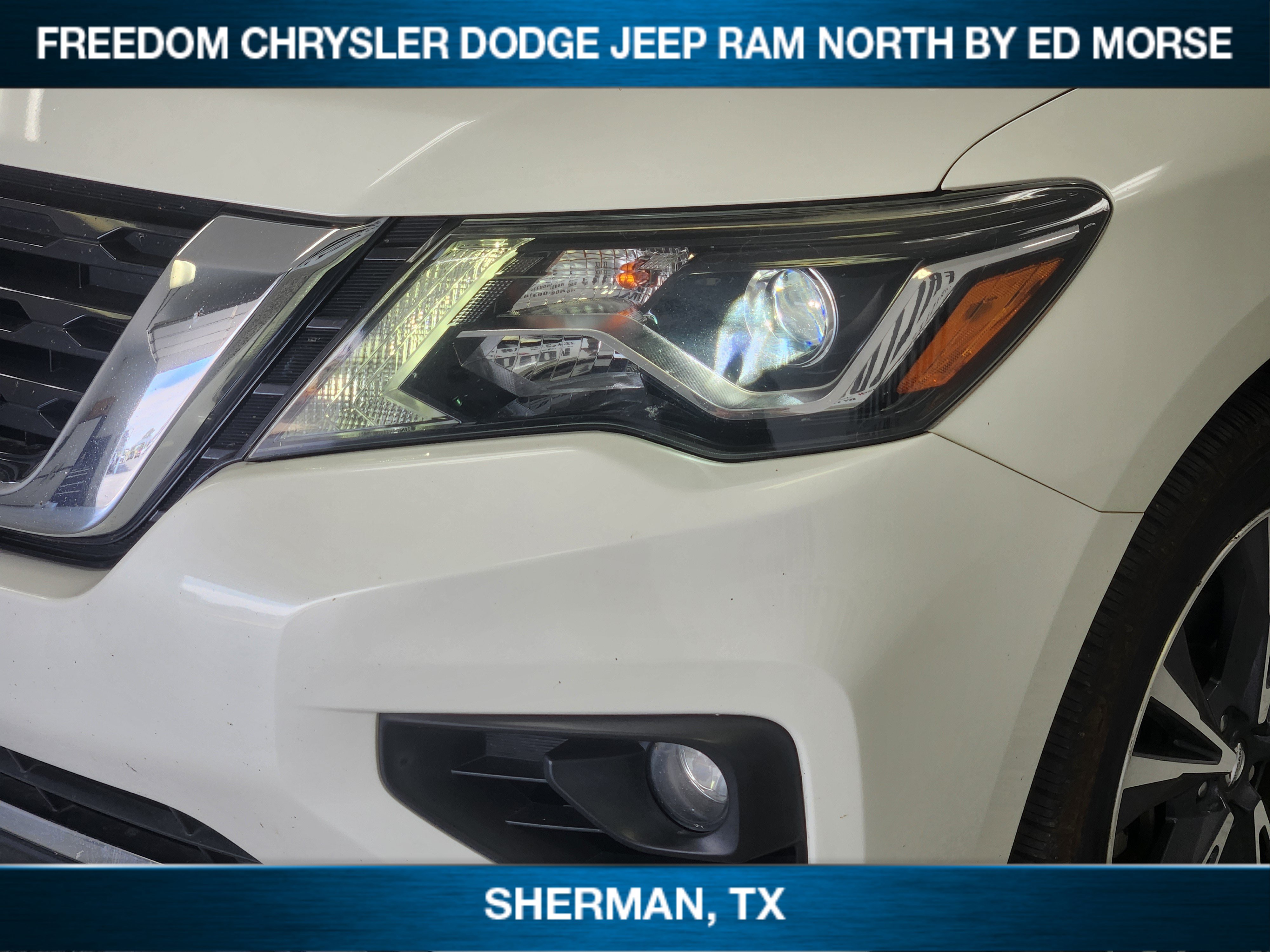 Used 2020 Nissan Pathfinder Platinum w/ Cargo Package AWD/4WD image 5