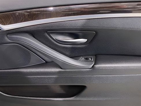 Used 2016 BMW 535i xDrive Sedan image 26