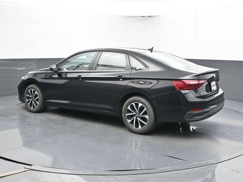 Used 2024 Volkswagen Jetta S FWD image 10