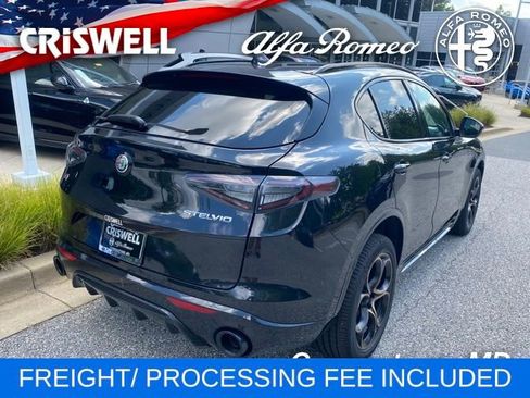New 2025 Alfa Romeo Stelvio Sprint image 5