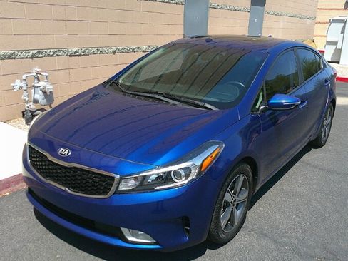 Used 2019 Kia Forte LXS image 3