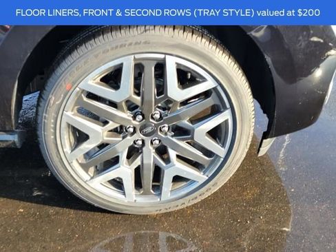 New 2025 Ford Expedition Max Platinum w/ Platinum Ultimate Package image 13