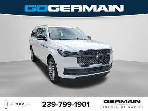 New 2026 Lincoln Navigator L Reserve AWD/4WD image 5