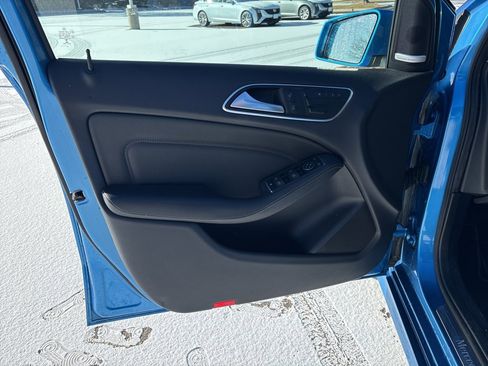 Used 2014 Mercedes-Benz B 250e image 9