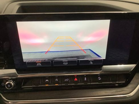 Used 2022 GMC Sierra 1500 SLT w/ X31 Off-Road Package image 20