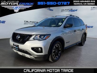 Used 2019 Nissan Pathfinder SL