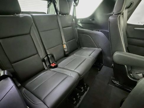 Used 2025 Chevrolet Tahoe Premier AWD/4WD image 29