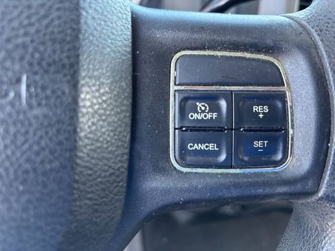 Used 2013 RAM 2500 Tradesman w/ Chrome Appearance Group AWD/4WD image 14