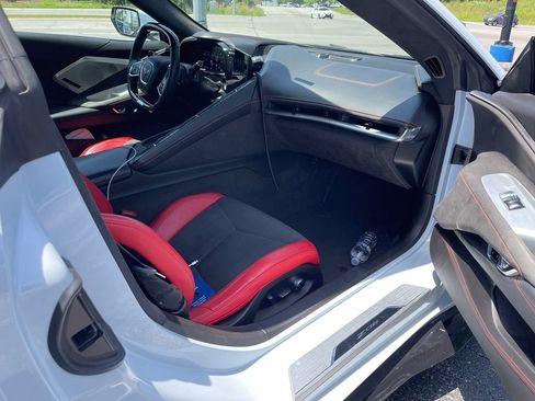 Used 2023 Chevrolet Corvette Z06 w/ Engine Appearance Package RWD image 10