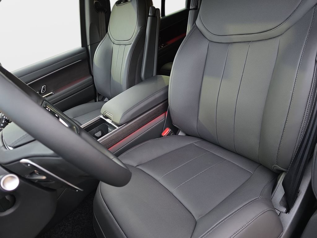 New 2026 Land Rover Range Rover SE AWD/4WD image 12