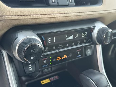 Used 2024 Toyota RAV4 Limited w/ Advanced Technology Package image 15