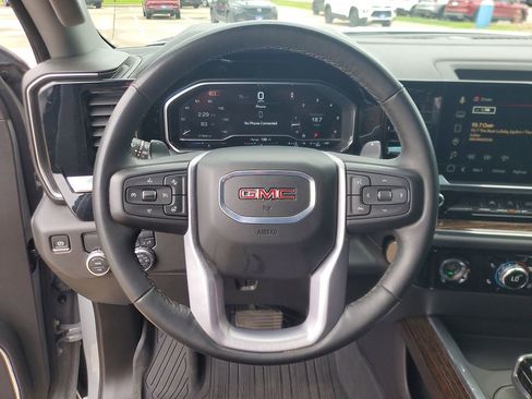 Used 2024 GMC Sierra 1500 Elevation RWD image 20