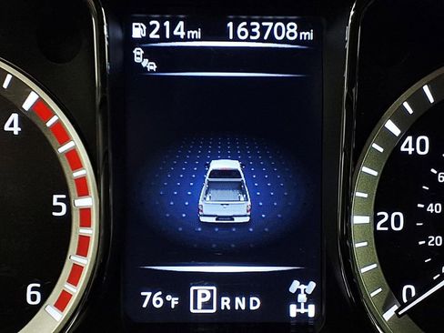 Used 2018 Nissan Titan Platinum Reserve w/ Platinum Utility Package image 18