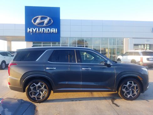 Used 2022 Hyundai Palisade Calligraphy w/ Cargo Package image 8